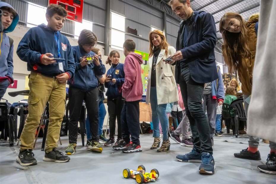 Petrecca-Recorrido-Feria-del-Libro-7-scaled-1