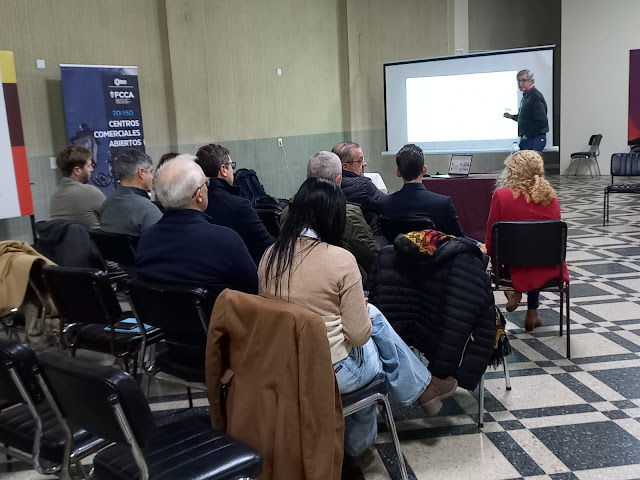 449521184_882444260595035_4143712862842842173_n