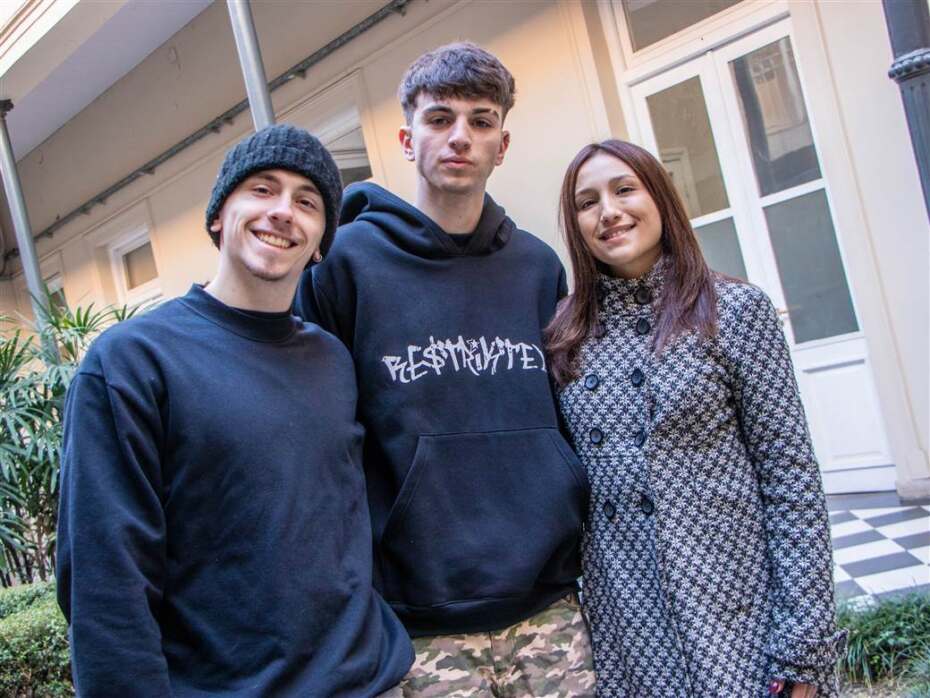 Juventud-Cultura-Actividad-en-Tono-Local-scaled